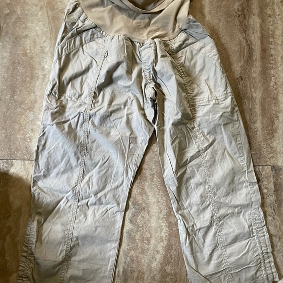 Maternity Bundle - Picture 7 of 14